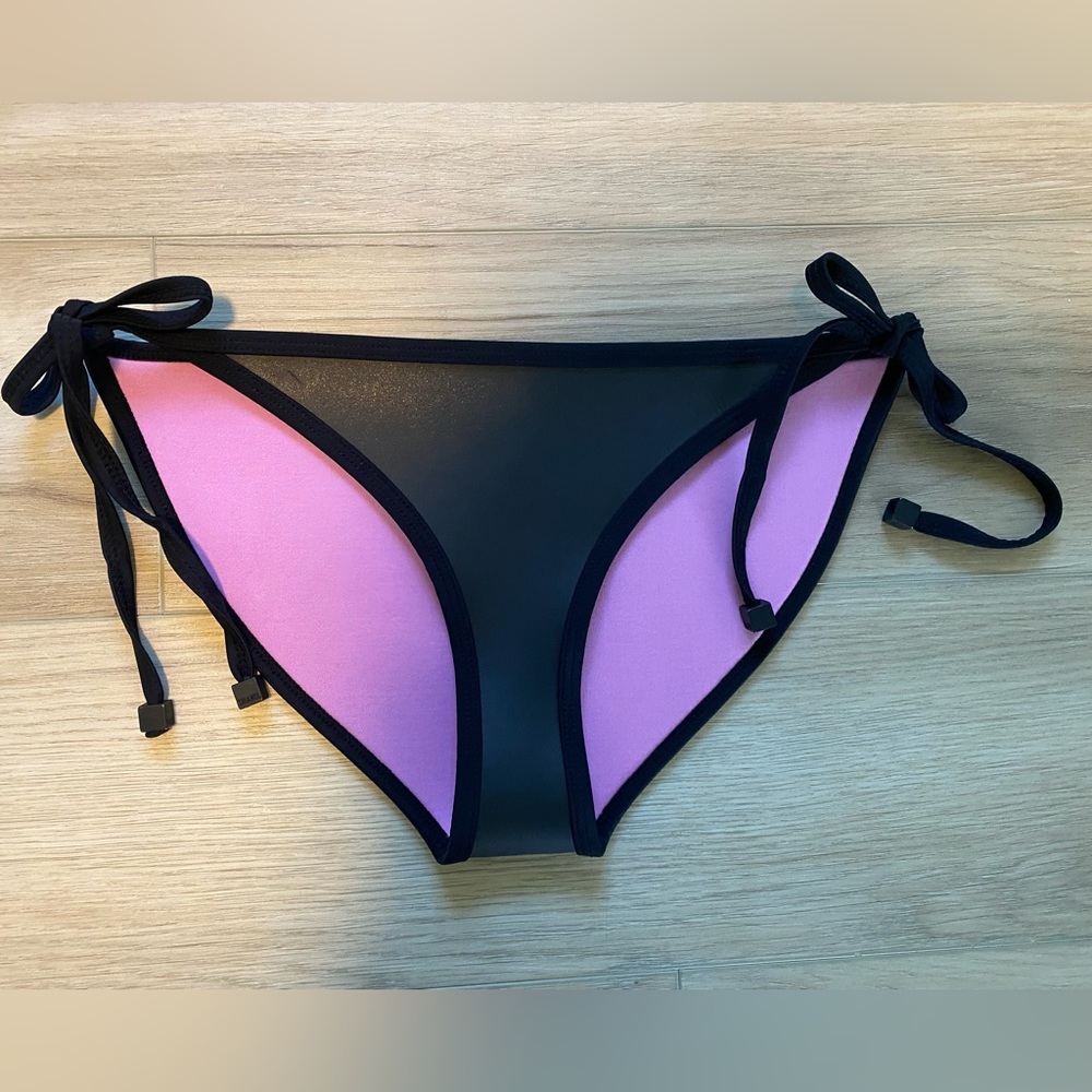 Triangl Swimwear Pink & Black Neoprene Bikini Bottom Size Small
